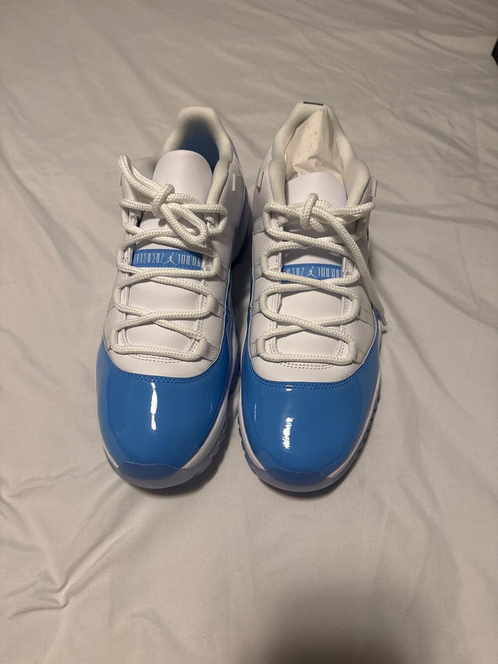 Air Jordan 11 Low University Blue 2026 DS